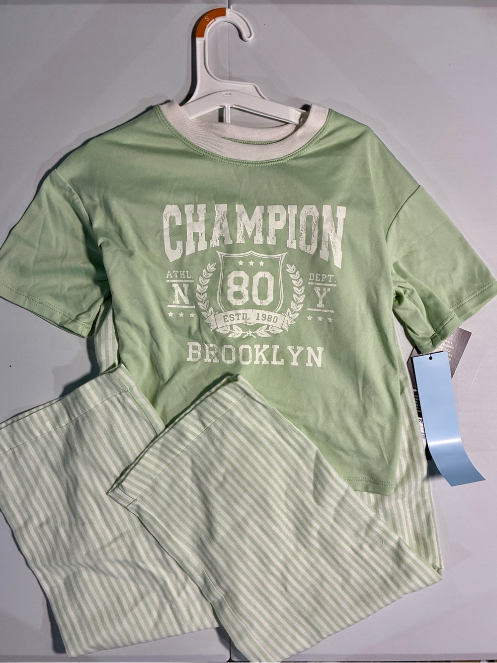 art class Light Green ‘Champion’ PJ Set